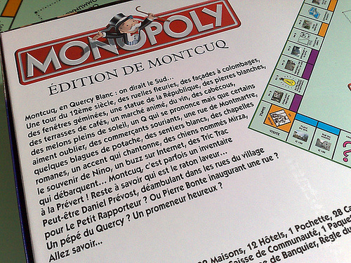 Arrière de la boite du Monopoly Montcuq