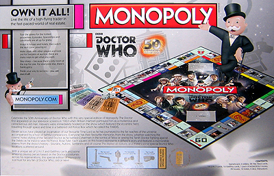 Arrière de la boite du Monopoly Doctor Who (50e anniversaire)